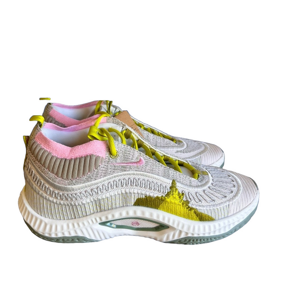 Athletic_Shoes